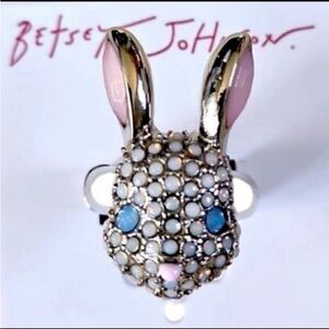 BETSEY JOHNSON Easter Bunny Rabbit Hop To It Crystal-Encrusted Stretch Ring NWT